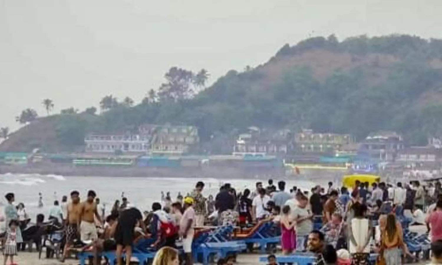 Tourist boat capsizes off Calangute beach in Goa; 1 dead, 20 rescued