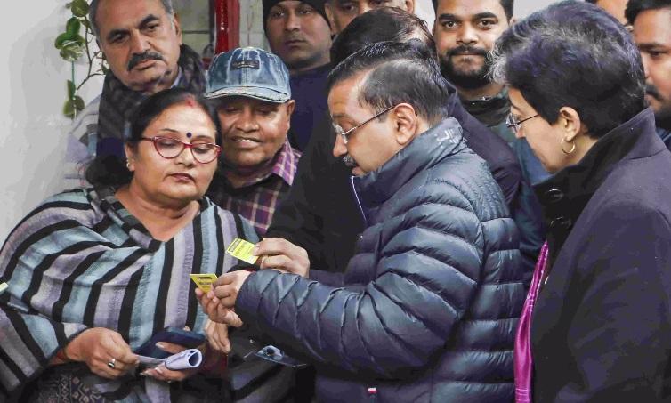 Two Delhi govt departments red-flag AAPs election schemes: report