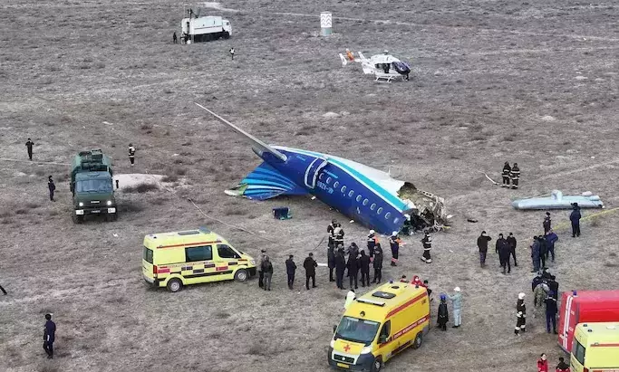 Azerbaijan plane crash: survivor says heard loud bangs!!