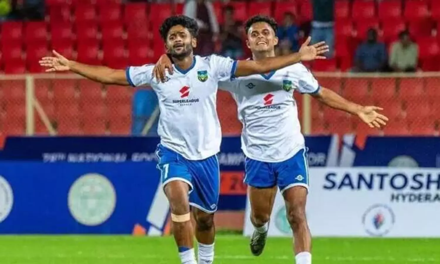 Santosh Trophy: West Bengal, Kerala to meet in final clash