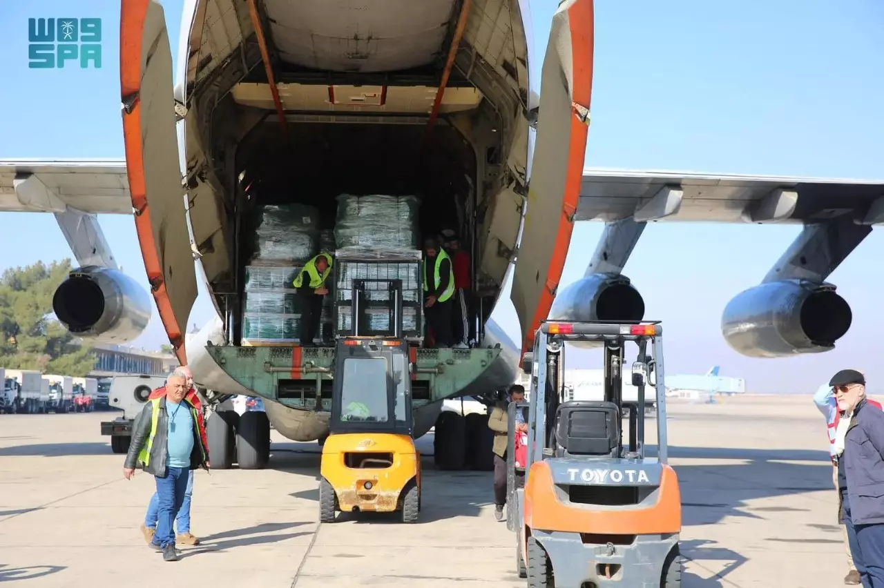 First Saudi airlift delivers vital aid to Syria