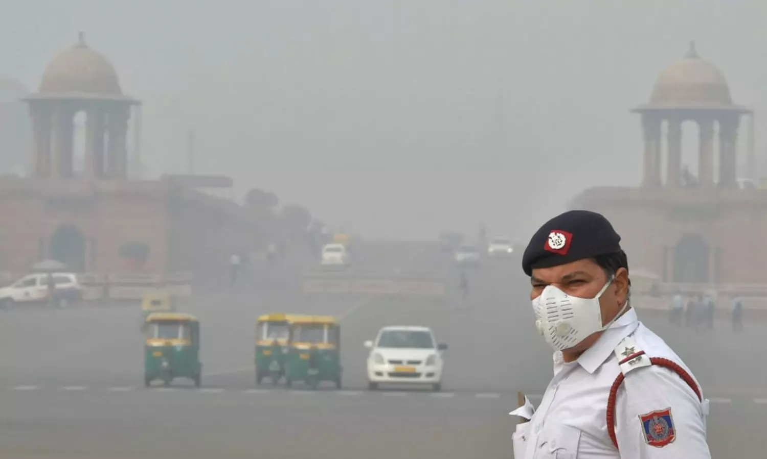 Flights diverted, delayed as dense fog hits operations at Delhi airport