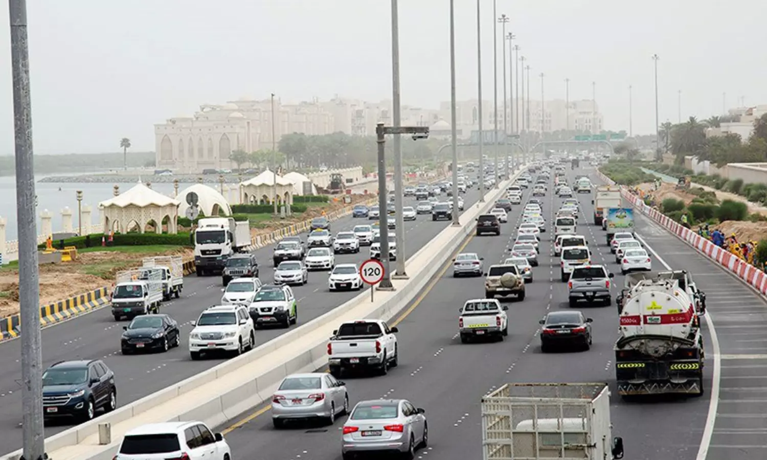 Abu Dhabi opens two new bridges to slash traffic delays to 20 seconds during morning rush