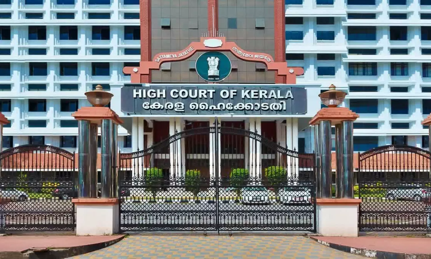 Periya twin murder case: Kerala HC stays sentence for ex-MLA, 3 others