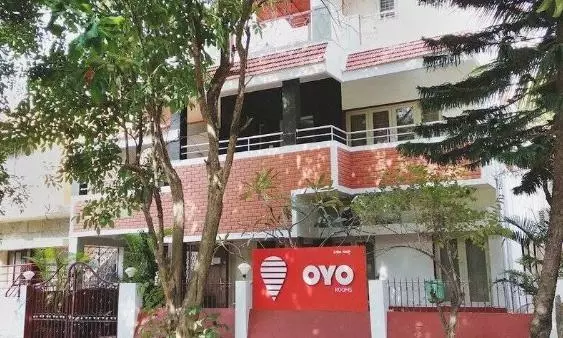 Place check-in rules in Oyo rooms for unmarried couples in Bluru: Bajrang Dal