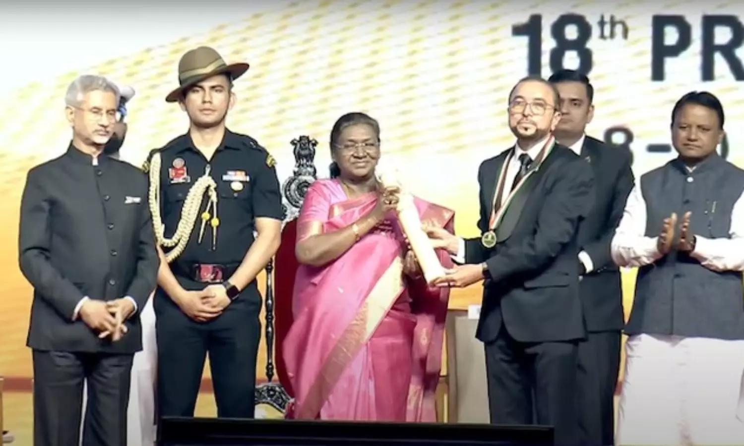 Saudi-based Indian doctor receives Pravasi Bharatiya Samman Award