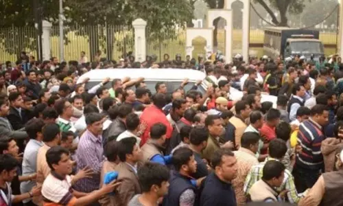 Calls for reforms and elections strengthen in crisis-hit Bangladesh