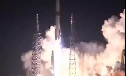 Massive New Glenn rocket launched by Blue Origin; fails to land booster
