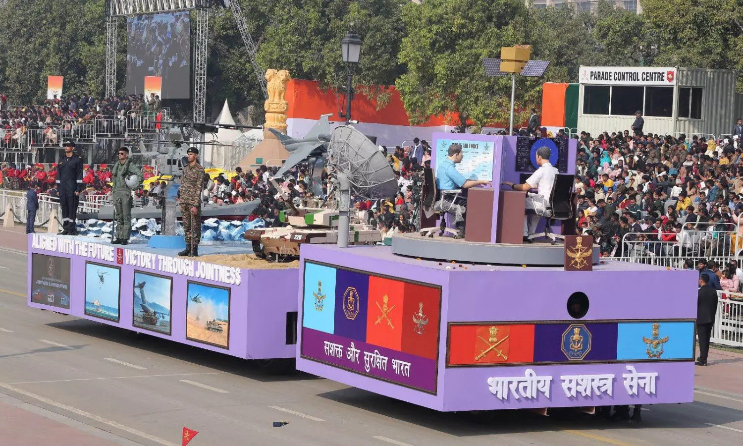 Historic joint tri-services display at Republic Day parade