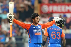 Ind-Eng T20I 5: Abhisheks record ton takes India to massive total