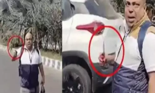Bengal man stabs 4 colleagues for denying leave, walks around with knife