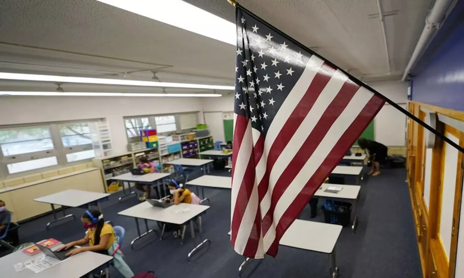 Denver Public Schools sues Trump admin policy allowing ICE agents in schools