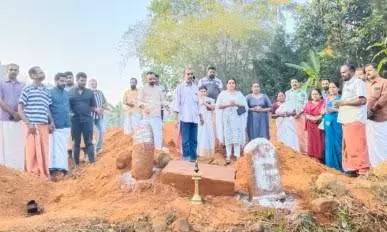 Shiv Linga, Temple remnants found on diocese land in Kerala, church approves Hindu ritual Shiv Linga, Temple remnants found on diocese land in Kerala, church approves Hindu ritual