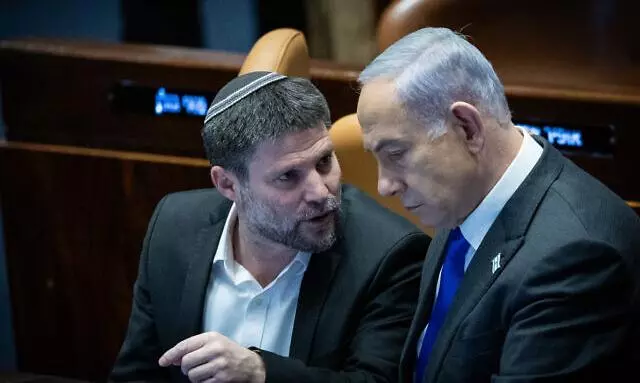 Netanyahu firm on Gaza plan, ignoring Arab leaders as Israeli minister demands Hamas surrender Netanyahu firm on Gaza plan, ignoring Arab leaders as Israeli minister demands Hamas surrender