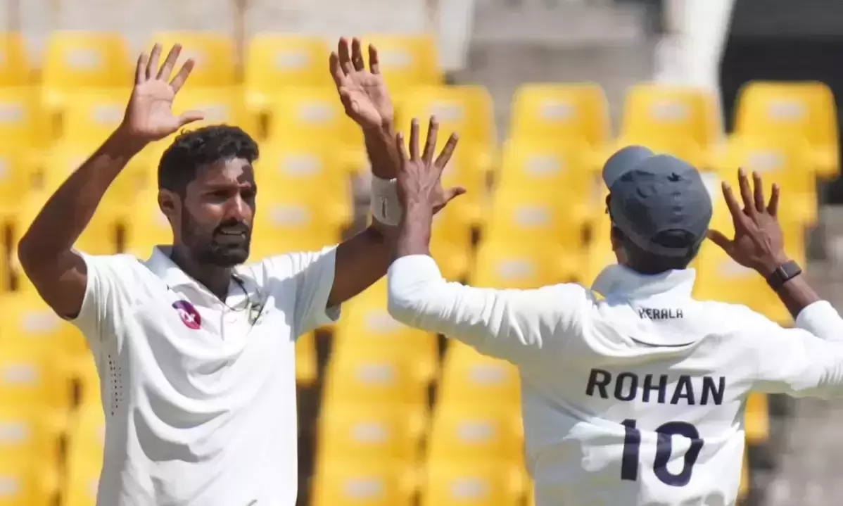 Ranji Trophy final: Sachins 82 shows signs of Kerala fightback