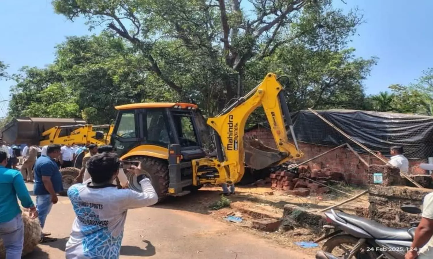 Sena MLA, police pressure led to shop demolition over Muslim boy’s slogan row: Civic body