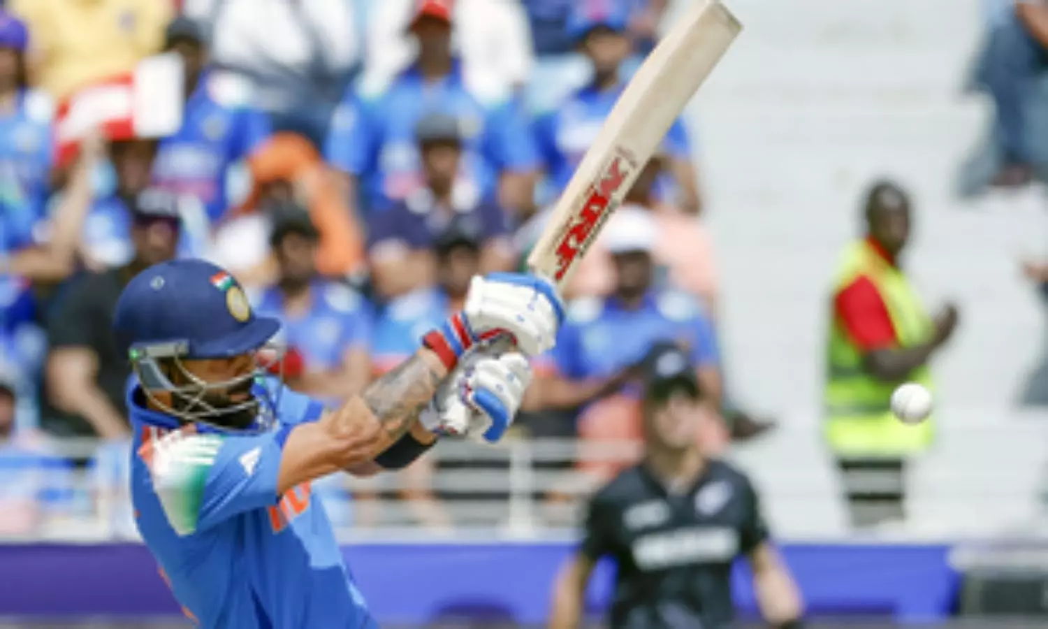 Wishes pour in from teammates as Virat Kohli enters 300-ODI club