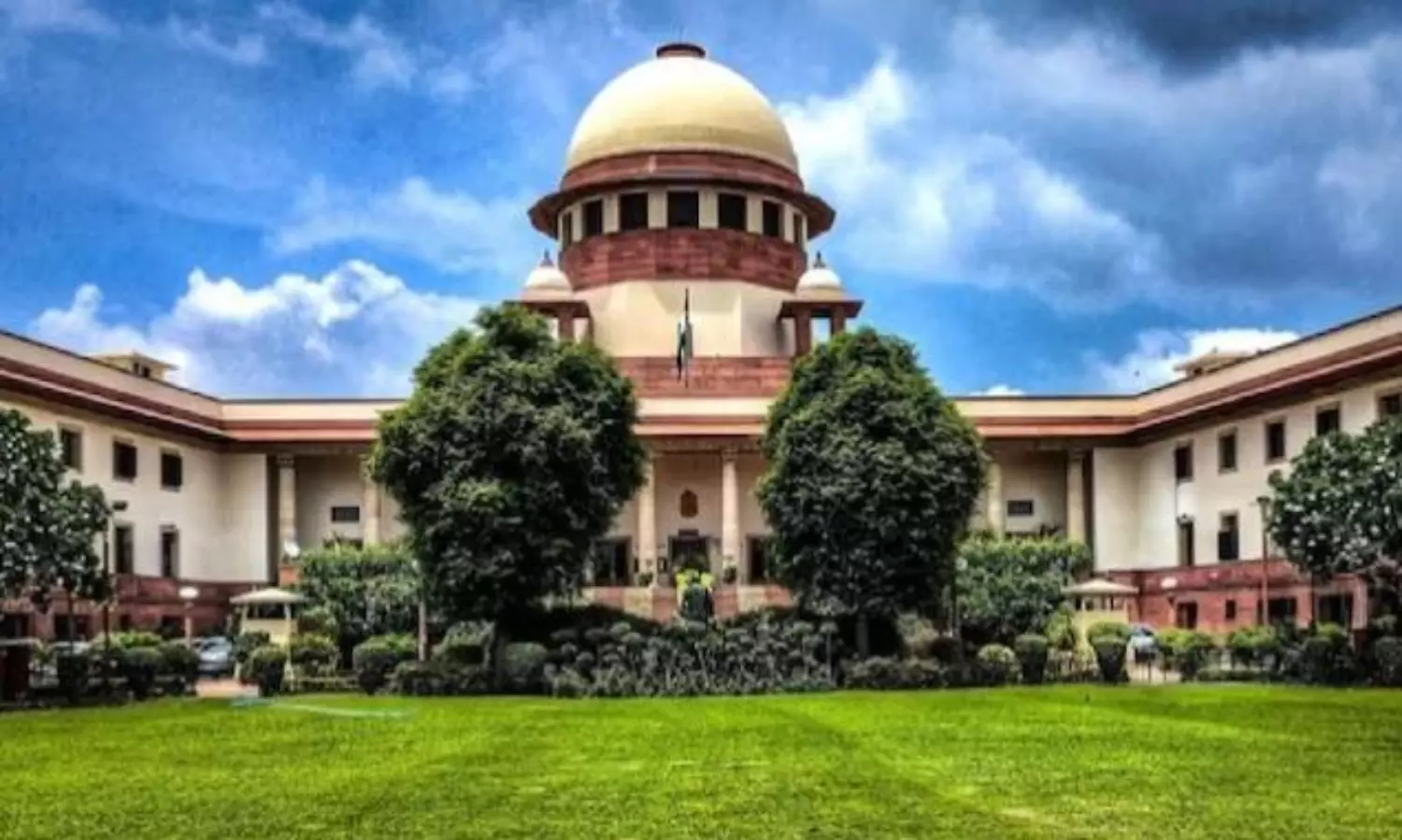 SC declines to hear contempt plea against Gujarat authorities in demolition of properties