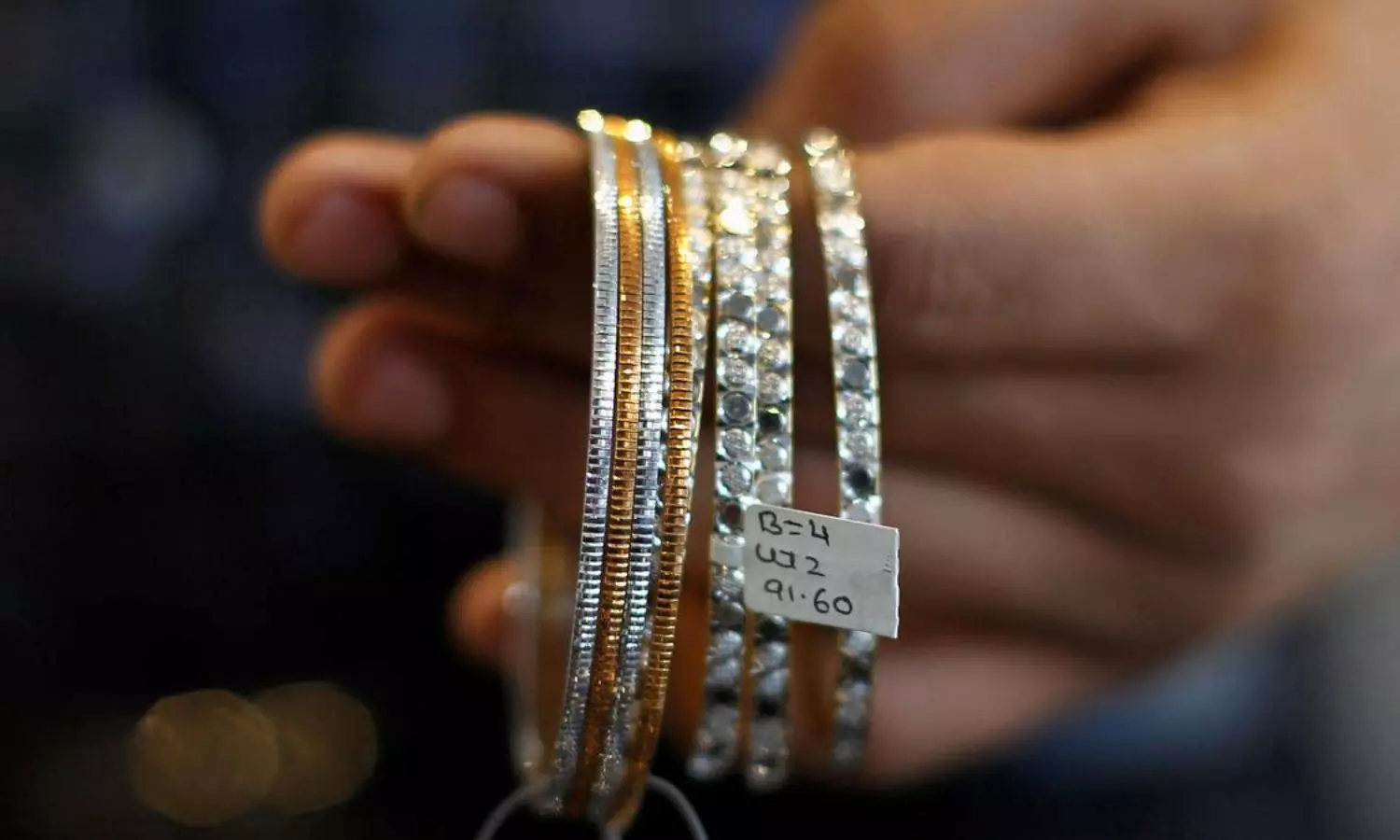 India curbs platinum alloy imports