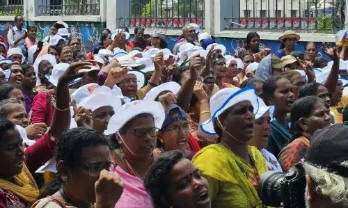 Asha workers intensify protest, to launch statewide march on May 5