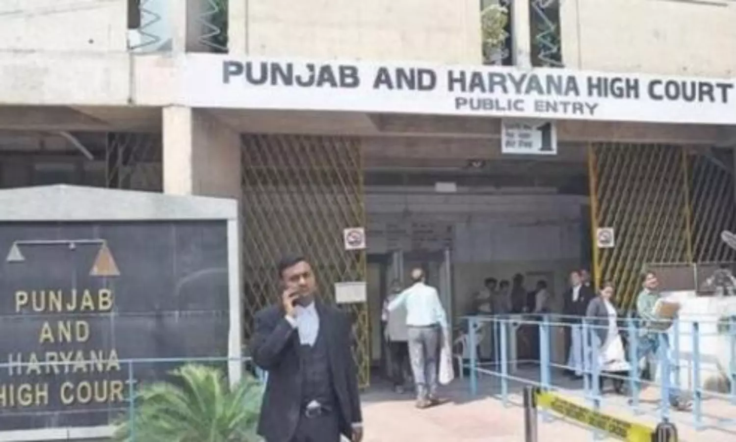 People caught with small amount of drugs must be granted bail: Court