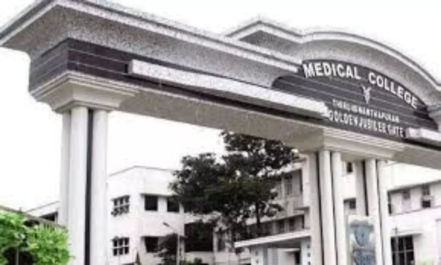 Pathology specimens, diaries go stolen in Kerala medical college!!