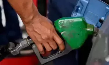 Ktaka govt raises diesel price by Rs 2 per litre, opposition slams move