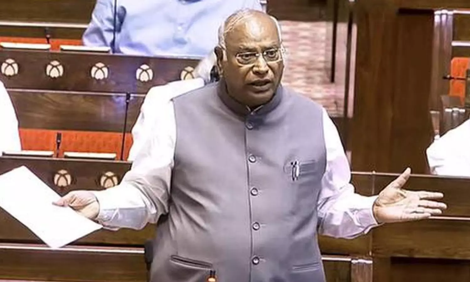Prove allegations or resign, Congress chief challenges Anurag Thakur