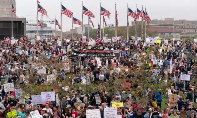 Thousands pour into US streets protesting against Donald Trump