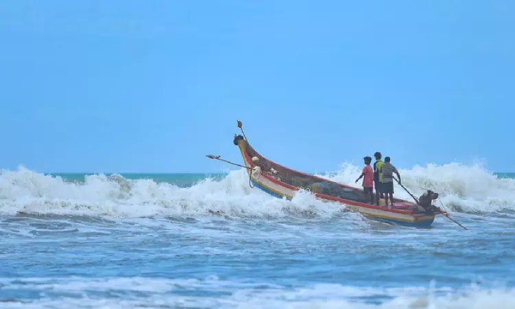 Sri Lanka releases 14 Indian fishermen during PM Modis visit