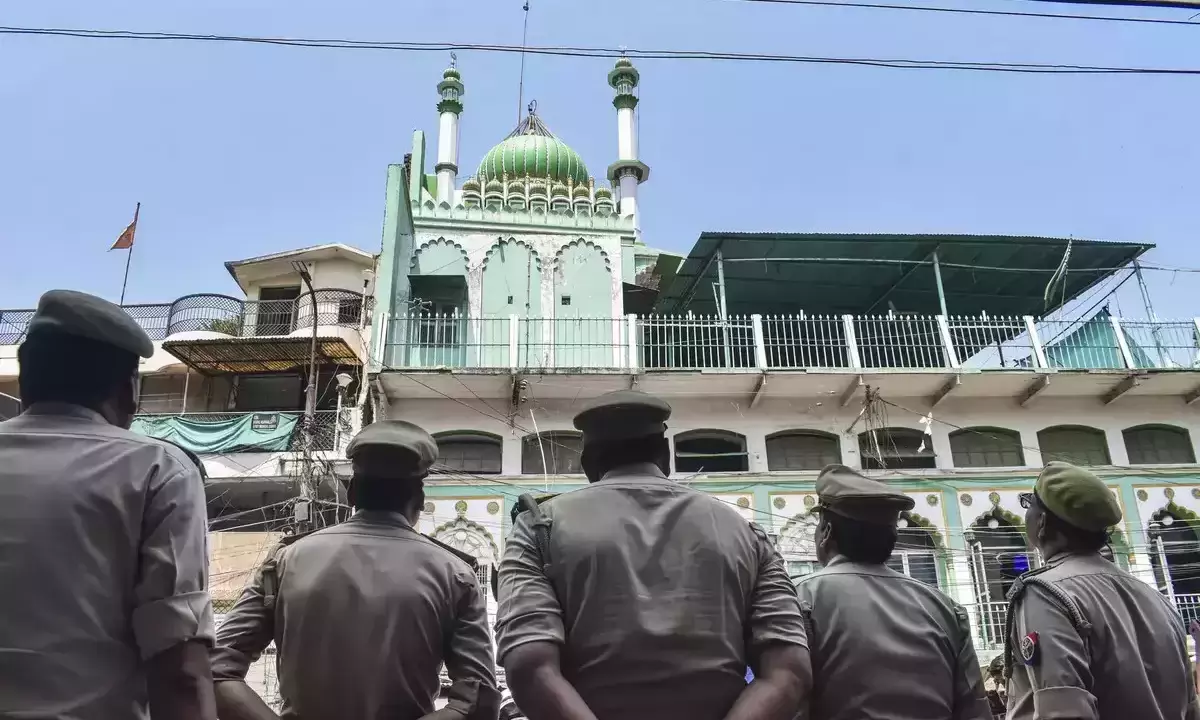 UP: ASI to replace Shahi Jama Masjid signboard with Juma Masjid