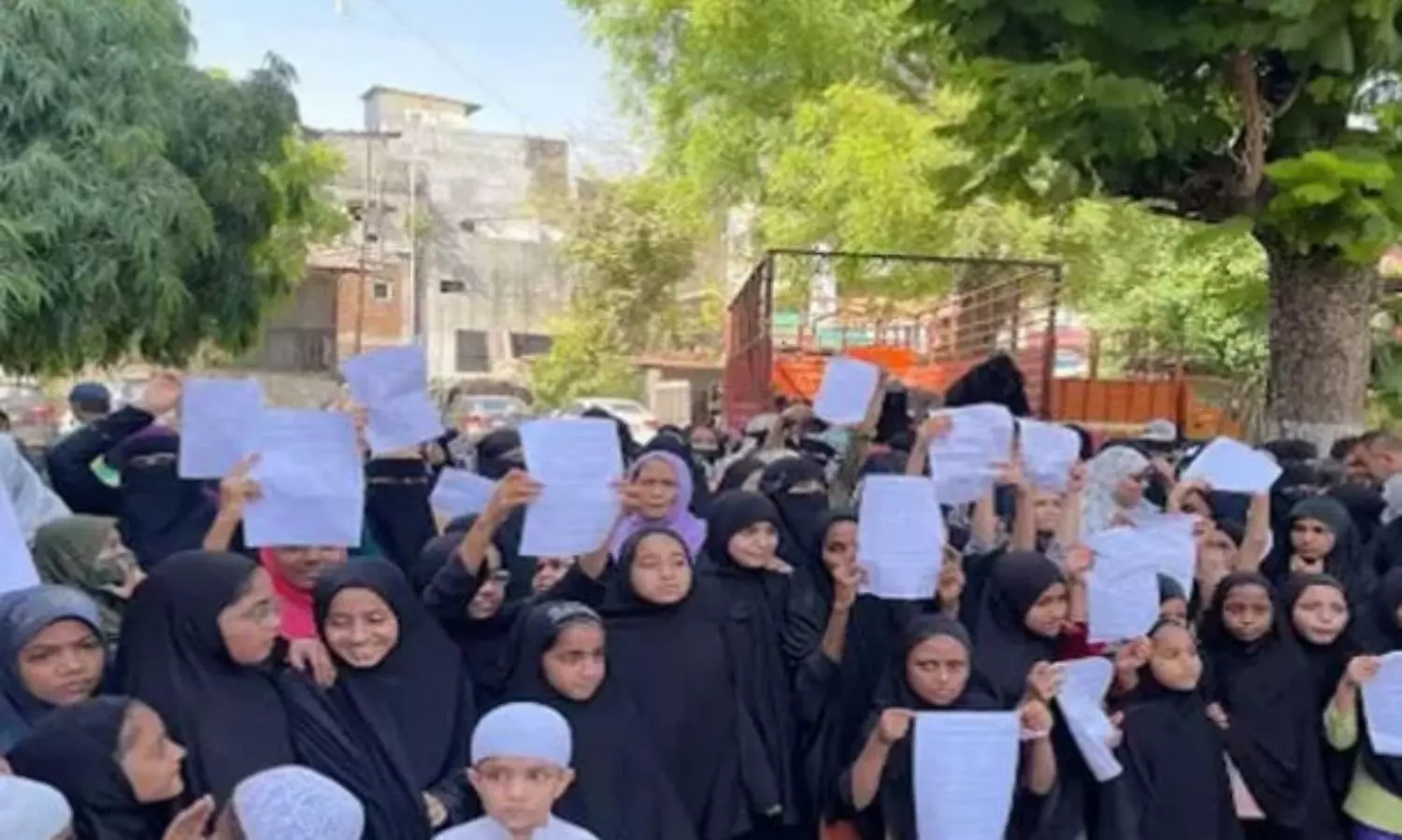 Attempt to coerce Muslim students for UCC consent in Gujarat schools: Action ordered