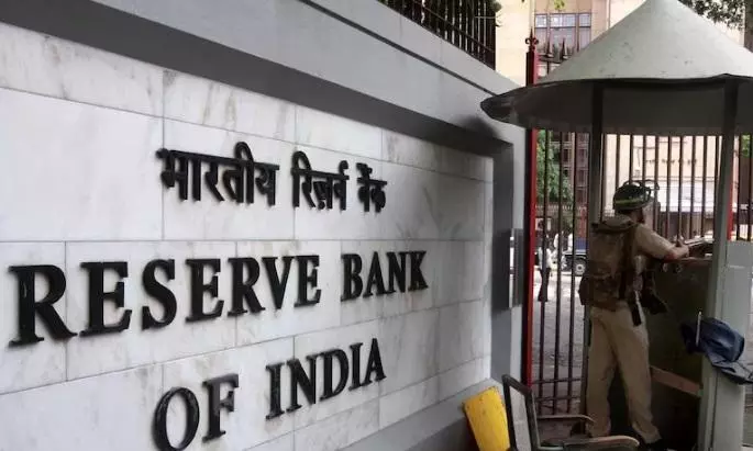 To spur growth: RBI cuts repo rate by 25 basis points, switches to accommodative stance