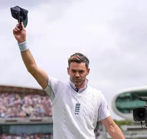 Anderson, England’s record wicket-taker, to be awarded knighthood
