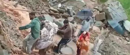 Torrential rain, landslides wreak havoc in J&Ks Ramban killing three