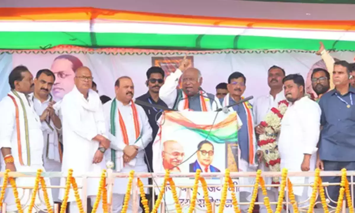 Kharge criticises PM Modi over ED actions, labels Nitish Kumar Turncoat