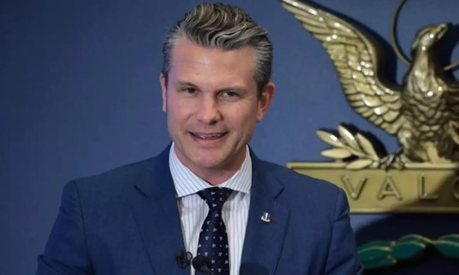 US Defence Secretary shares classified Yemen strike plans in private chat