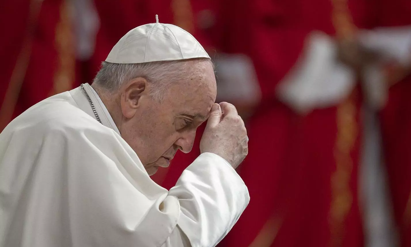 Popes death; homage, tradition and conventions