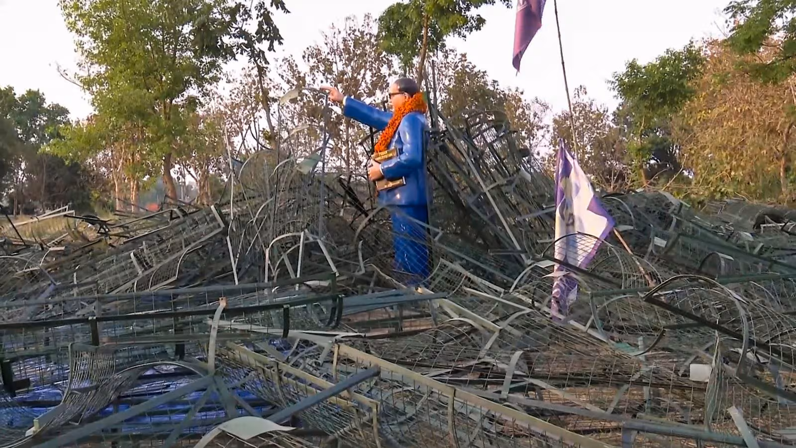 Villagers, police clash in UP over removal of Ambedkar statue