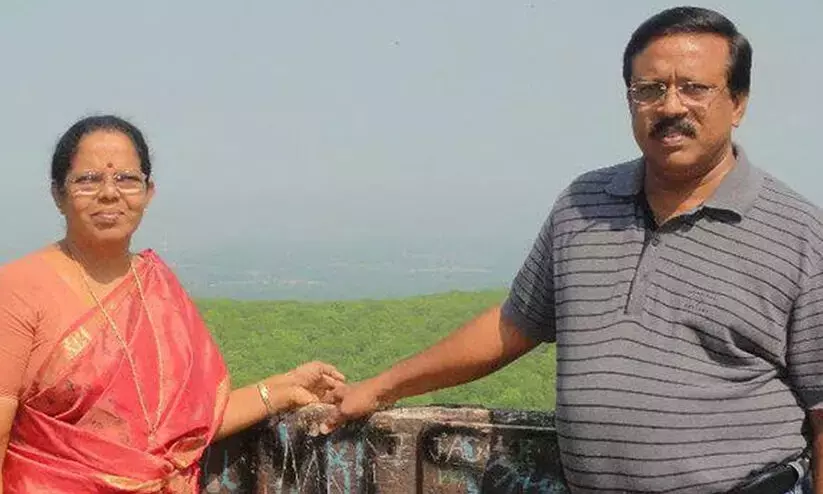 Chilling! couple found dead inside house in Keralas Kottayam