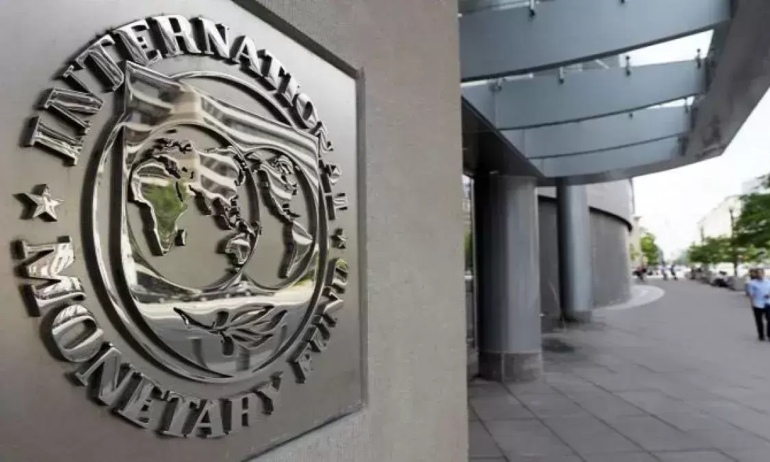 IMF slashes global growth forecast over Trumps tariffs