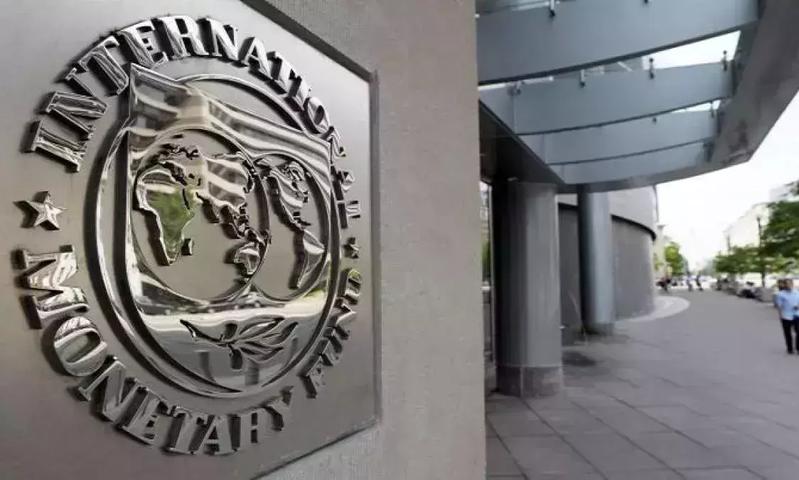 IMF slashes global growth forecast over Trumps tariffs