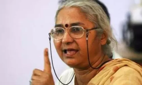Non-bailable warrant issued against Medha Patkar for defying court order