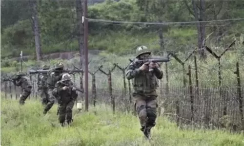 Pakistan Army opens unprovoked firing on LoC in J&K for 8th consecutive day