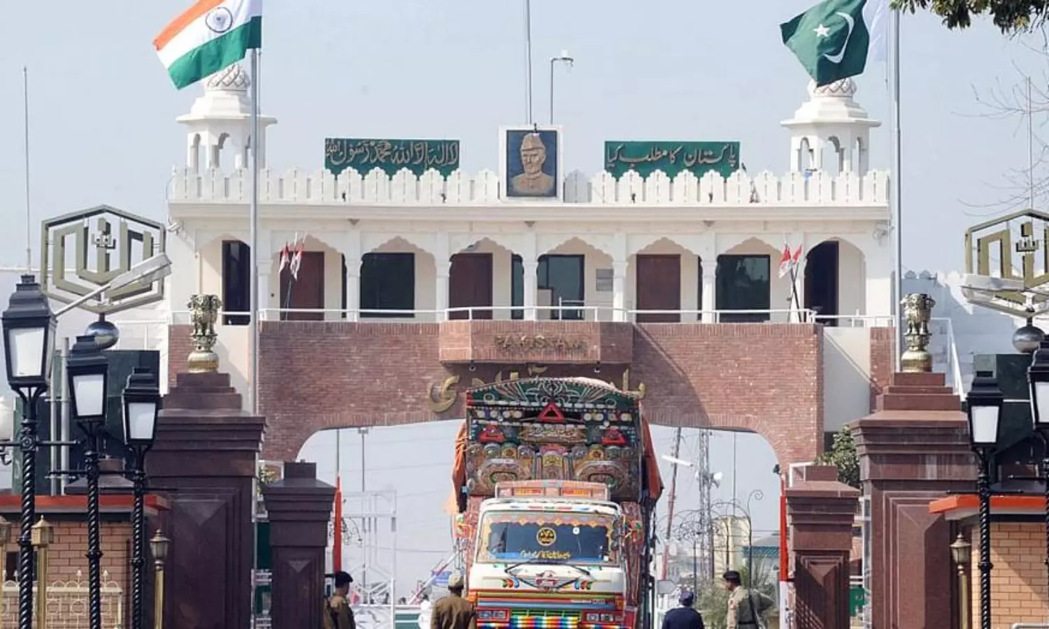 Direct, indirect imports from Pakistan banned by India with immediate effect