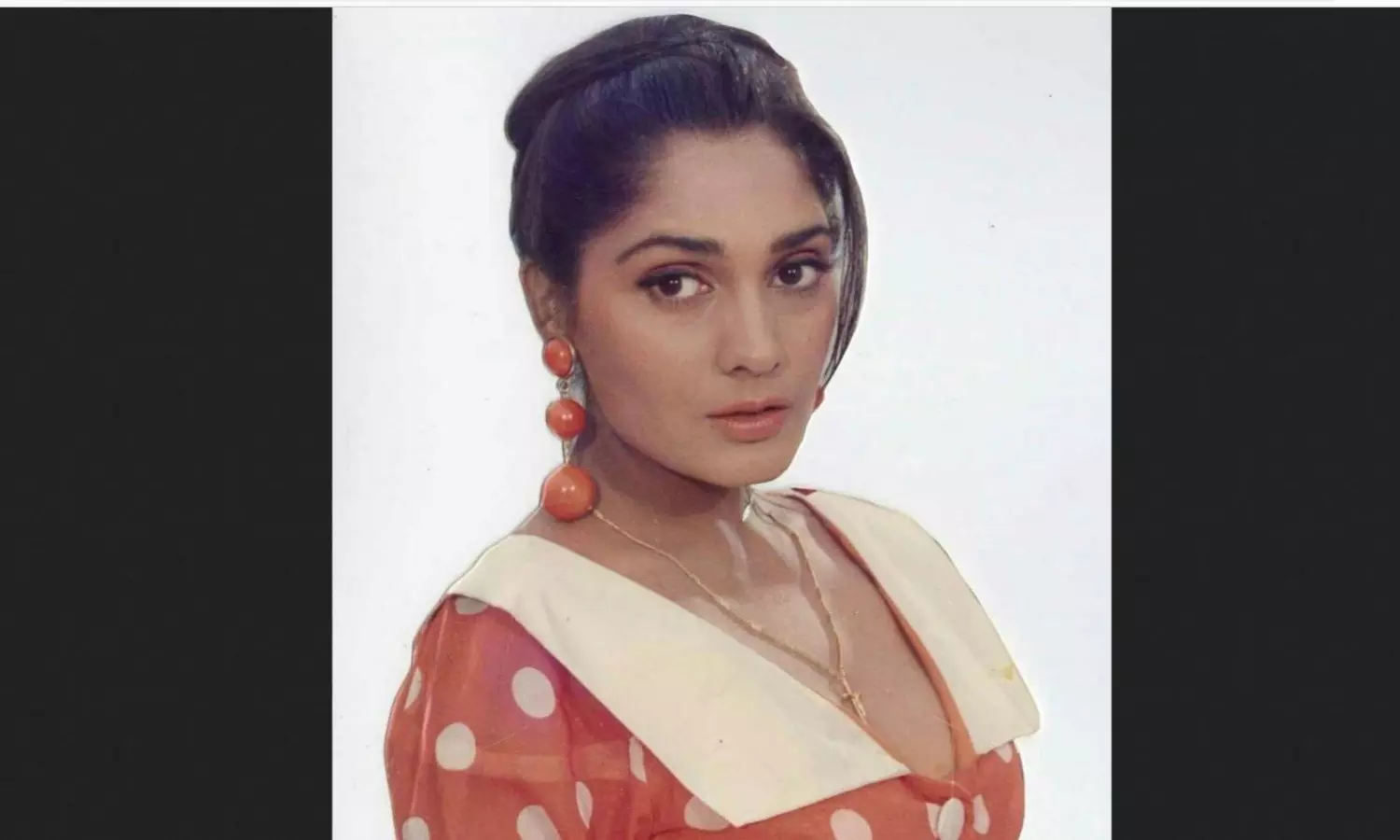 After Paresh Rawal, this actor drinks her urine too!!!