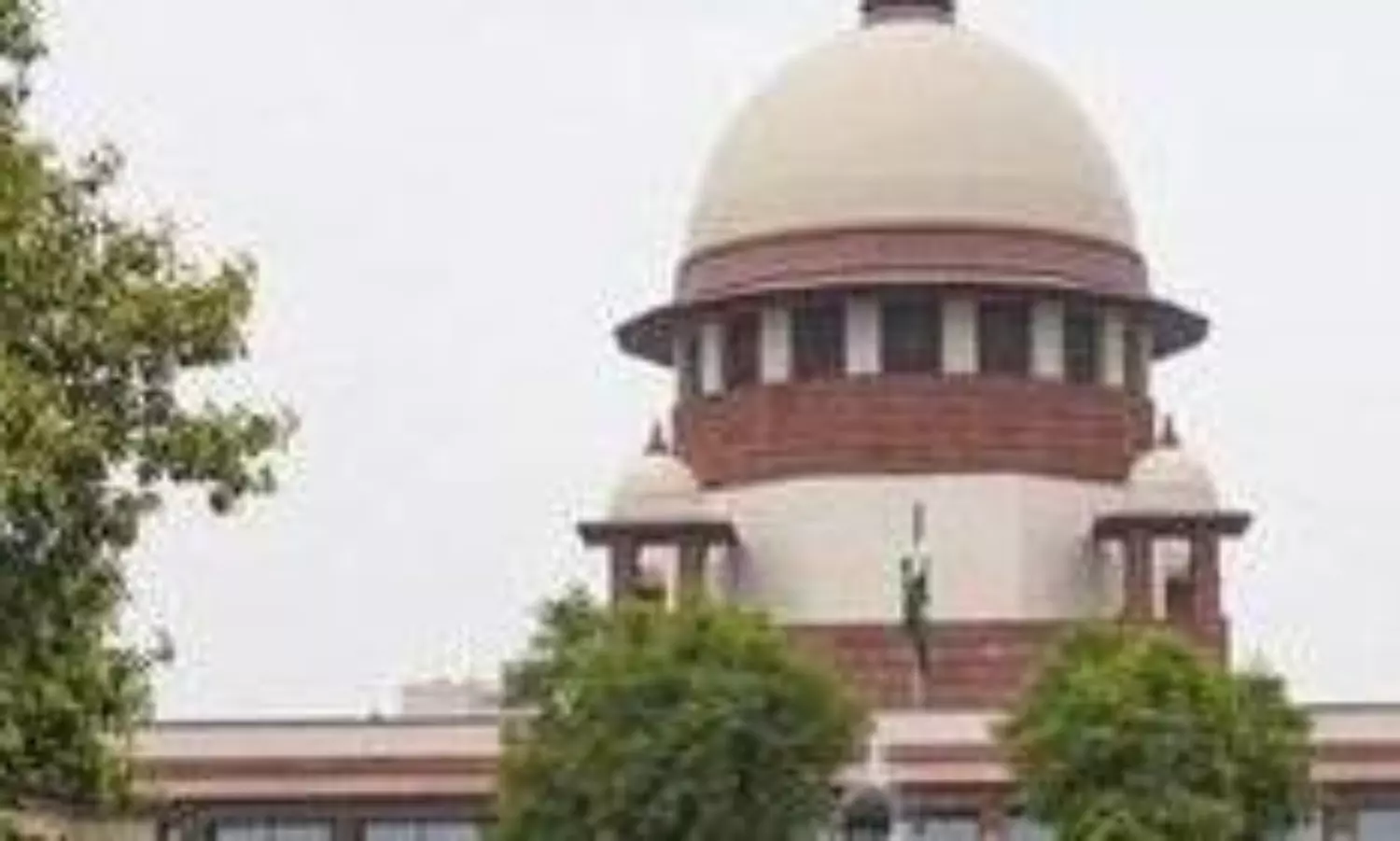 SC mandates 3-year law practice to join judicial service