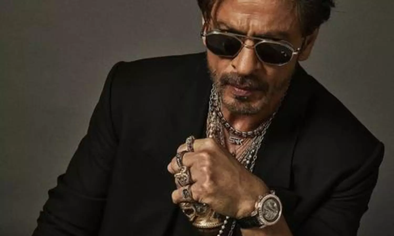 SRK makes Met Gala debut in smashing Sabyasachi ensemble