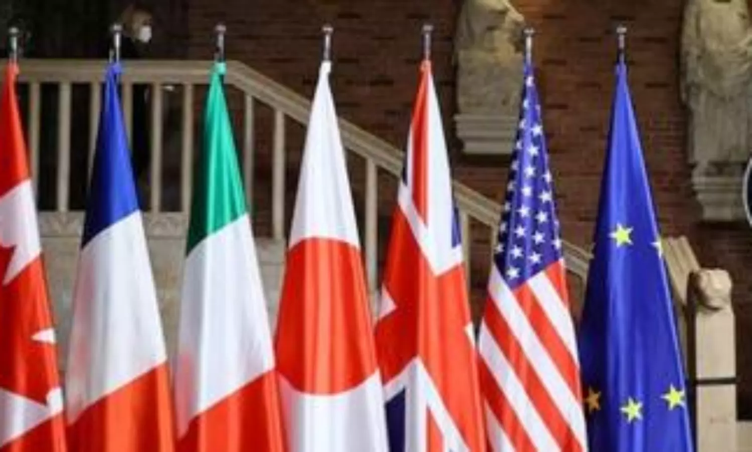 G7 appeals to India, Pak to de-escalate