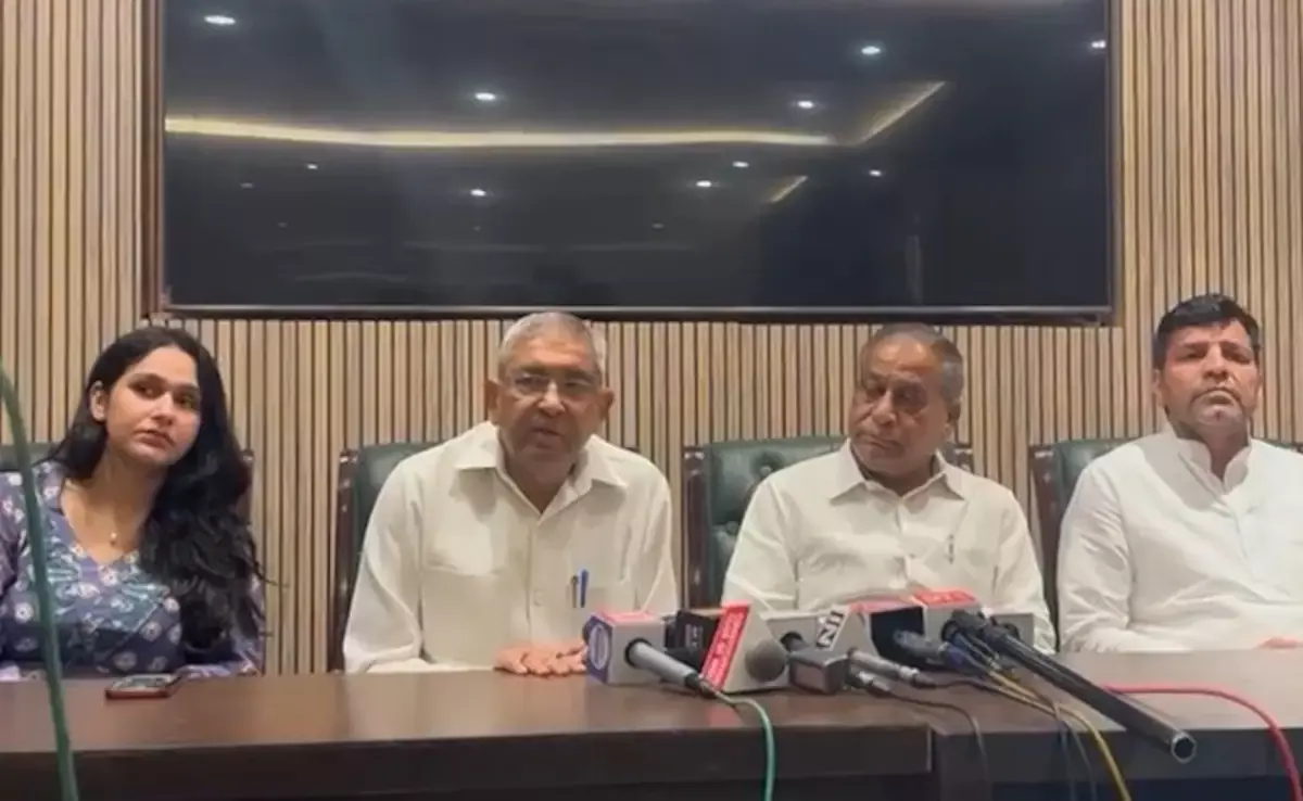 15 Delhi councillors quit AAP, form Indraprastha Vikas Party